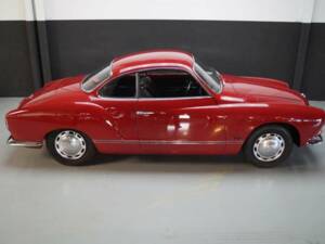 Immagine 24/50 di Volkswagen Karmann Ghia 1500 (1969)