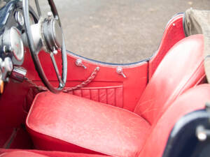 Image 13/15 of Jaguar SS 100 (1939)