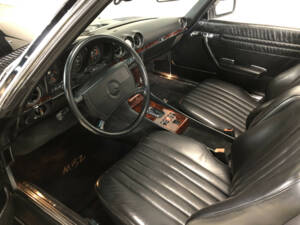 Imagen 2/31 de Mercedes-Benz 560 SL (1986)
