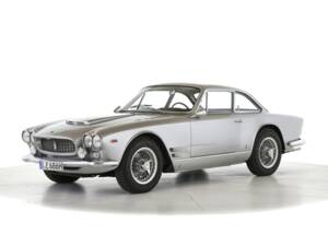 Imagen 4/12 de Maserati 3500 GTI Touring (1963)