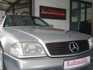 Image 3/19 of Mercedes-Benz 300 SL (1993)
