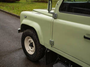 Bild 21/50 von Land Rover Defender 90 (1996)