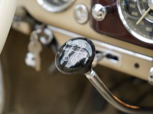 Image 31/46 of Mercedes-Benz 170 S Cabriolet A (1950)