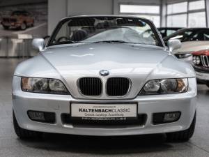 Bild 3/26 von BMW Z3 1.8 (1996)