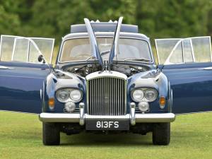 Immagine 16/50 di Bentley S 2 Continental Flying Spur (1962)
