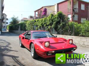 Imagen 1/10 de Ferrari 308 GTBi Quattrovalvole (1984)