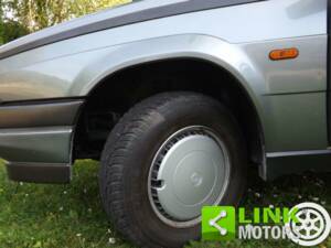 Image 9/10 of Alfa Romeo 75 1.8 Turbo (1986)