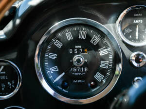 Afbeelding 13/47 van Aston Martin DB 6 Vantage (1966)