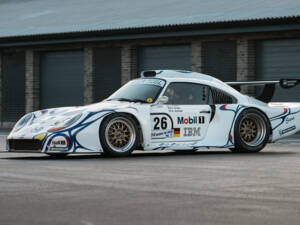 Imagen 9/16 de Porsche 911 GT1 Evo (1997)