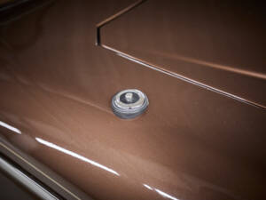 Bild 38/100 von Rolls-Royce Silver Shadow II (1980)