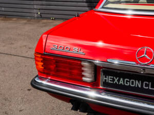 Image 5/59 of Mercedes-Benz 300 SL (1989)