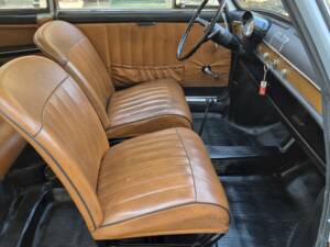 Image 28/43 of Autobianchi Bianchina Panoramica (1969)