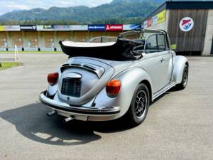 Immagine 4/21 di Volkswagen Beetle 1303 LS (1979)