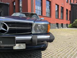 Image 4/24 de Mercedes-Benz 560 SL (1987)