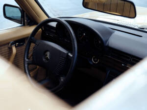 Immagine 16/24 di Mercedes-Benz 280 S (1975)