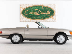 Image 13/47 de Mercedes-Benz 560 SL (1987)