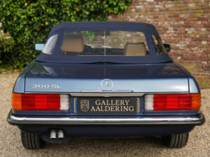 Immagine 20/50 di Mercedes-Benz 300 SL (1986)
