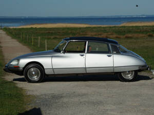 Image 5/24 of Citroën DS 23 IE (1975)