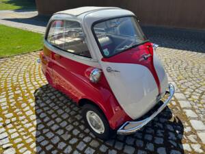 Image 9/12 of BMW Isetta 250 (1960)