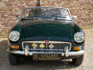 Image 5/50 of MG MGB (1969)