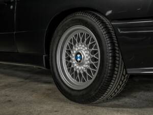 Image 12/65 of BMW M3 (1986)
