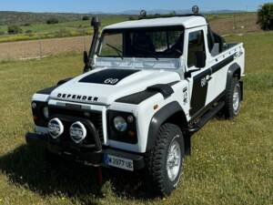 Immagine 2/7 di Land Rover Defender 110 (1996)