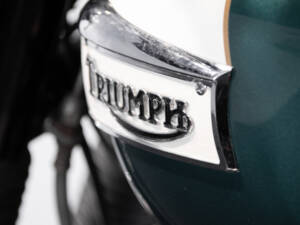 Image 17/28 of Triumph DUMMY (1973)