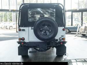 Afbeelding 4/15 van Land Rover Defender 110 (2004)