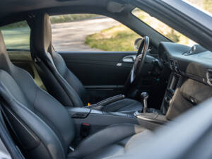 Image 49/82 of Porsche 911 Carrera 4S (WLS) (2006)