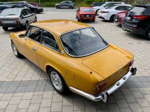 Afbeelding 24/25 van Alfa Romeo Giulia GT 1300 Junior (1971)