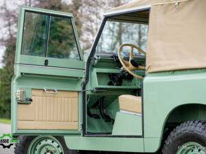 Bild 4/72 von Land Rover 88 (1966)