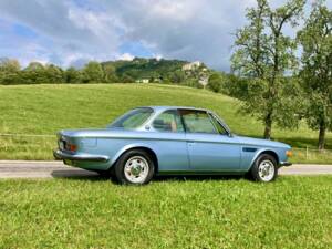 Image 8/14 of BMW 3.0 CS (1972)