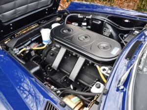 Image 50/55 of Ferrari 365 GT 2+2 (1968)