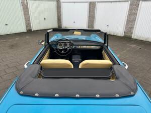 Bild 17/36 von Peugeot 404 Cabriolet (1967)