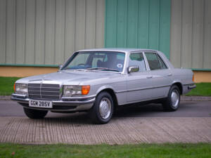 Image 8/31 of Mercedes-Benz 350 SE (1979)