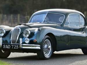 Image 2/50 of Jaguar XK 140 FHC (1956)