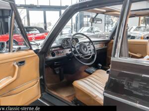 Bild 14/15 von Mercedes-Benz 280 SEL 4,5 (1971)