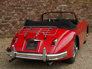 Image 22/50 of Jaguar XK 150 DHC (1960)