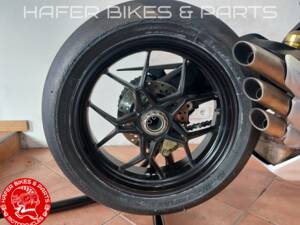 Immagine 16/29 di MV Agusta DUMMY (2014)