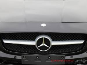Imagen 31/50 de Mercedes-Benz SLS AMG (2011)