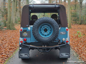 Image 5/25 of Land Rover Defender 90 (1997)