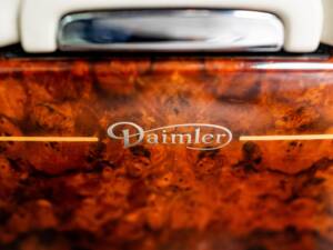 Bild 33/50 von Daimler Super Eight (2008)