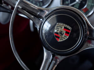 Image 12/41 of Porsche 356 C 1600 SC (1963)