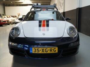Image 23/50 de Porsche 911 Carrera (2005)
