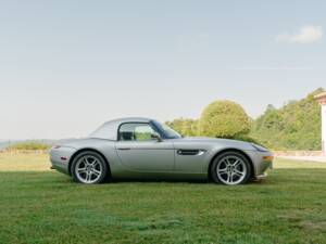 Image 25/185 of BMW Z8 (2001)