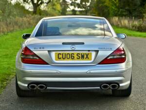 Image 23/50 de Mercedes-Benz SL 55 AMG (2006)