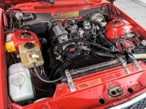 Image 19/50 of Volvo 240 Turbo (1982)