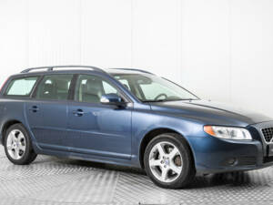 Imagen 5/46 de Volvo V70 D5 (2008)