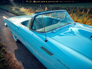 Bild 23/59 von Ford Thunderbird (1957)