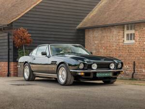 Bild 1/50 von Aston Martin V8 EFi (1987)